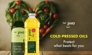 Cold-pressed oils are considered best for heart health in India. EVOO and cold-pressed canola oils are good for heart patients in India.