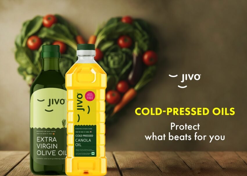 Cold-pressed oils are considered best for heart health in India. EVOO and cold-pressed canola oils are good for heart patients in India.