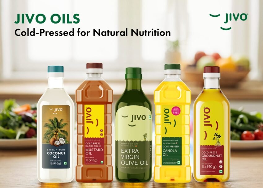 The best cooking oils in India are traditionally extracted using kachi ghani, wooden-pressed, or cold-pressed methods. These oils are healthy for cooking, while some cold-pressed brands offer vitamin fortified oils.